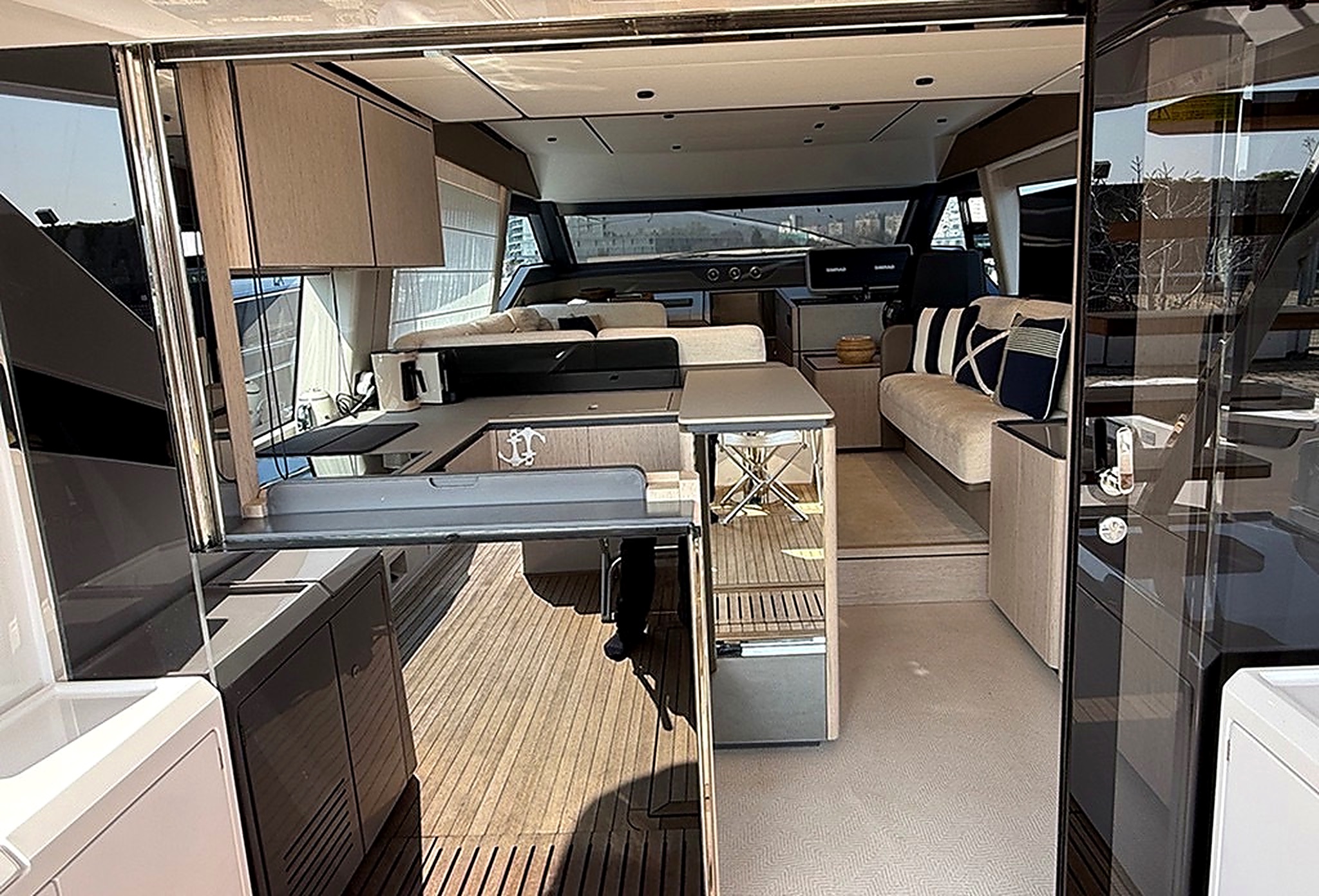 Ferretti 580 — 5