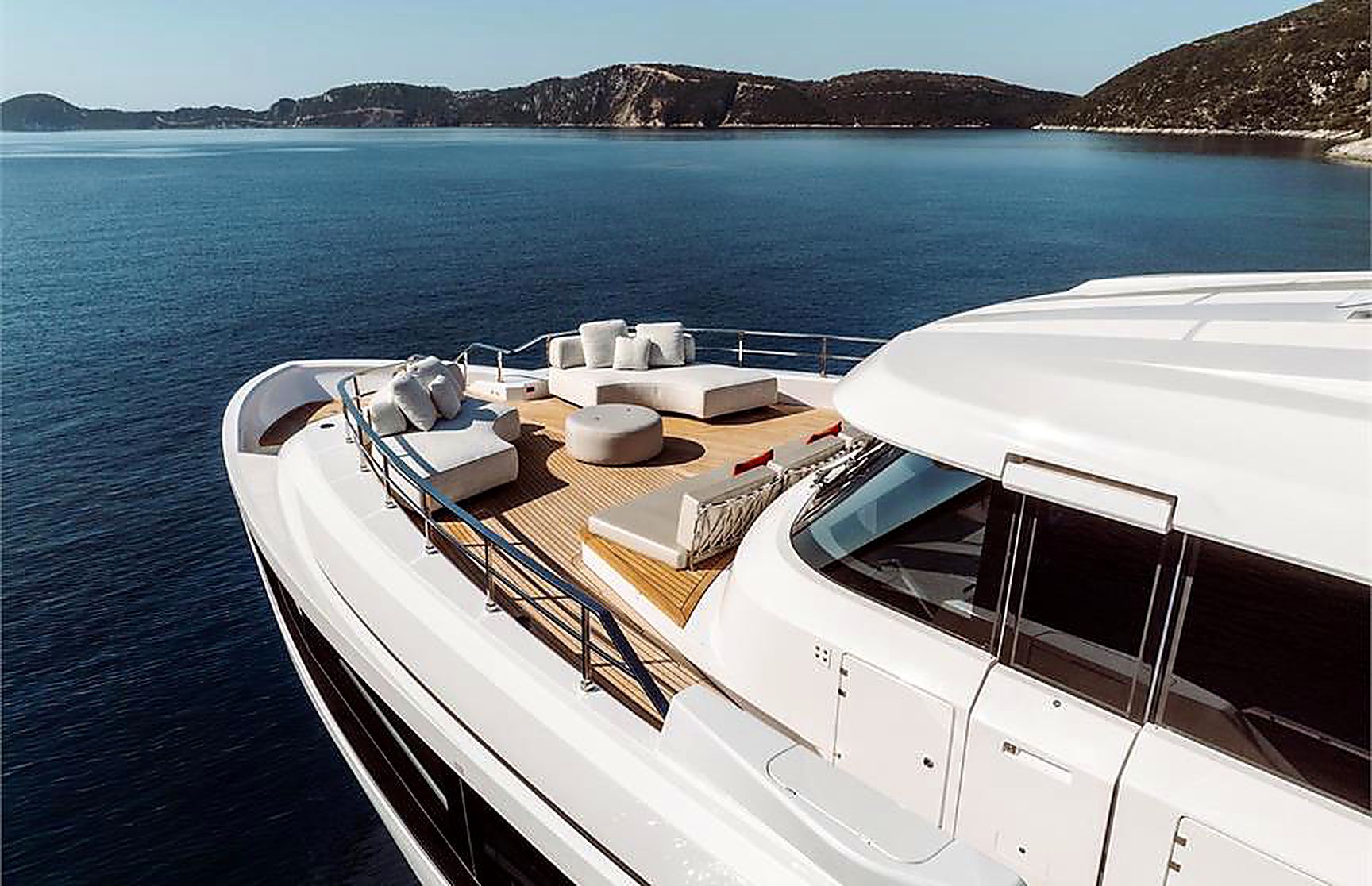 Custom Line Navetta 30 — 2