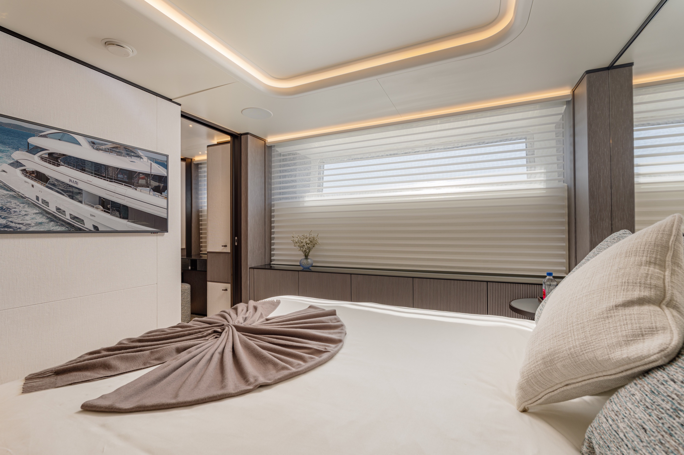 Benetti Oasis 5 0M — 5