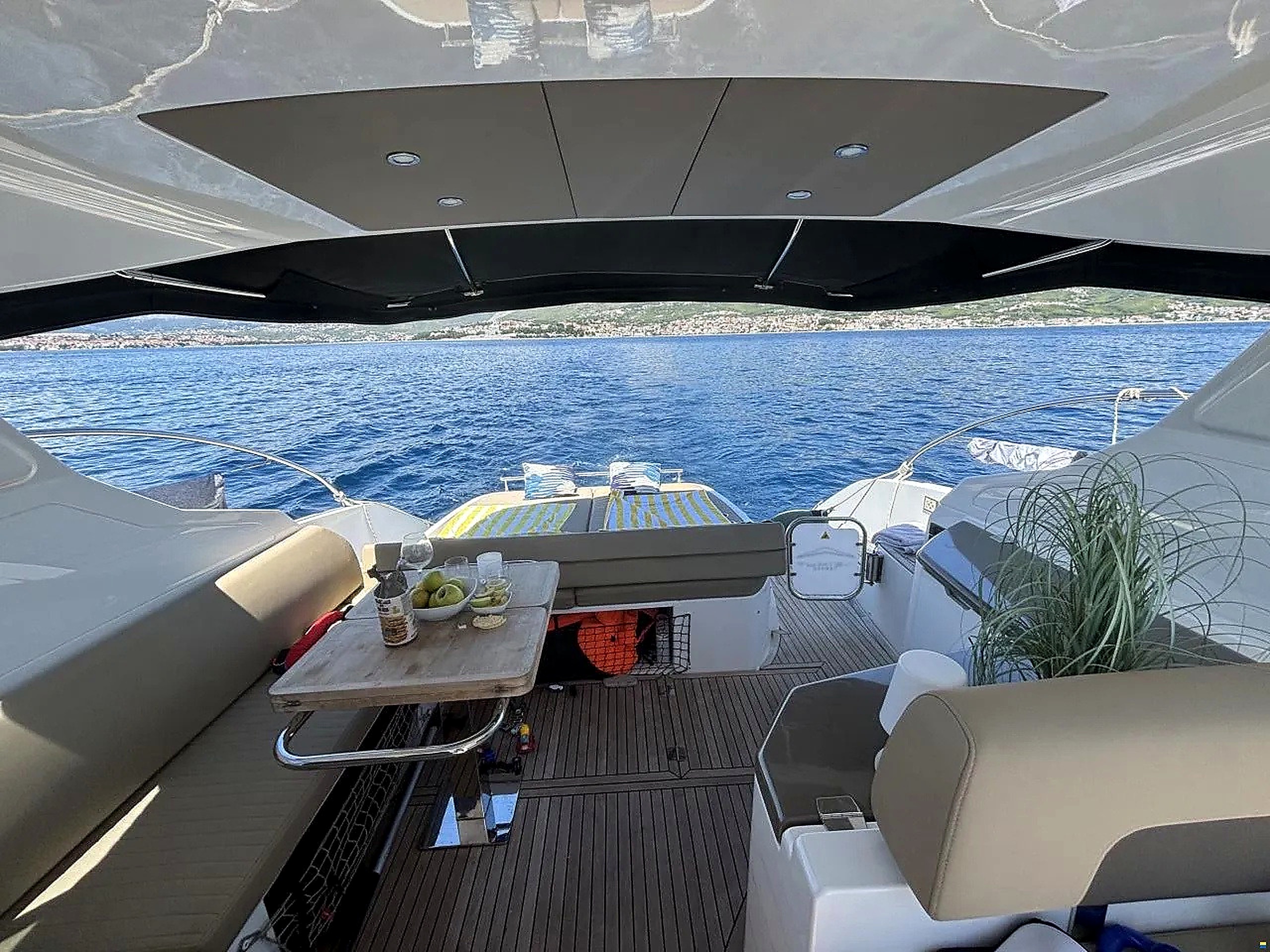 Azimut Atlantis 43 — 2