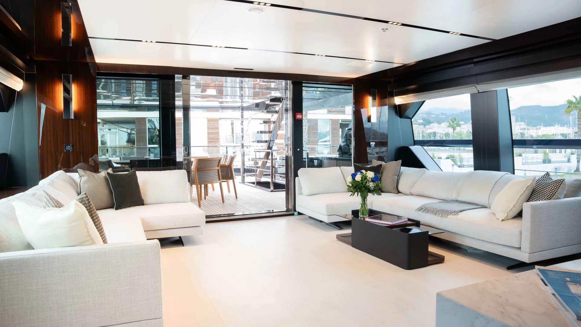 Riva Bellissima 130 — 6