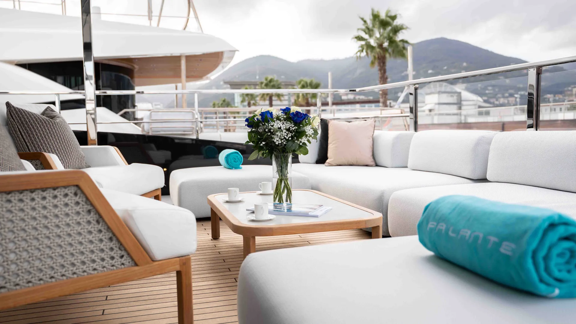 Riva Bellissima 130 — 3