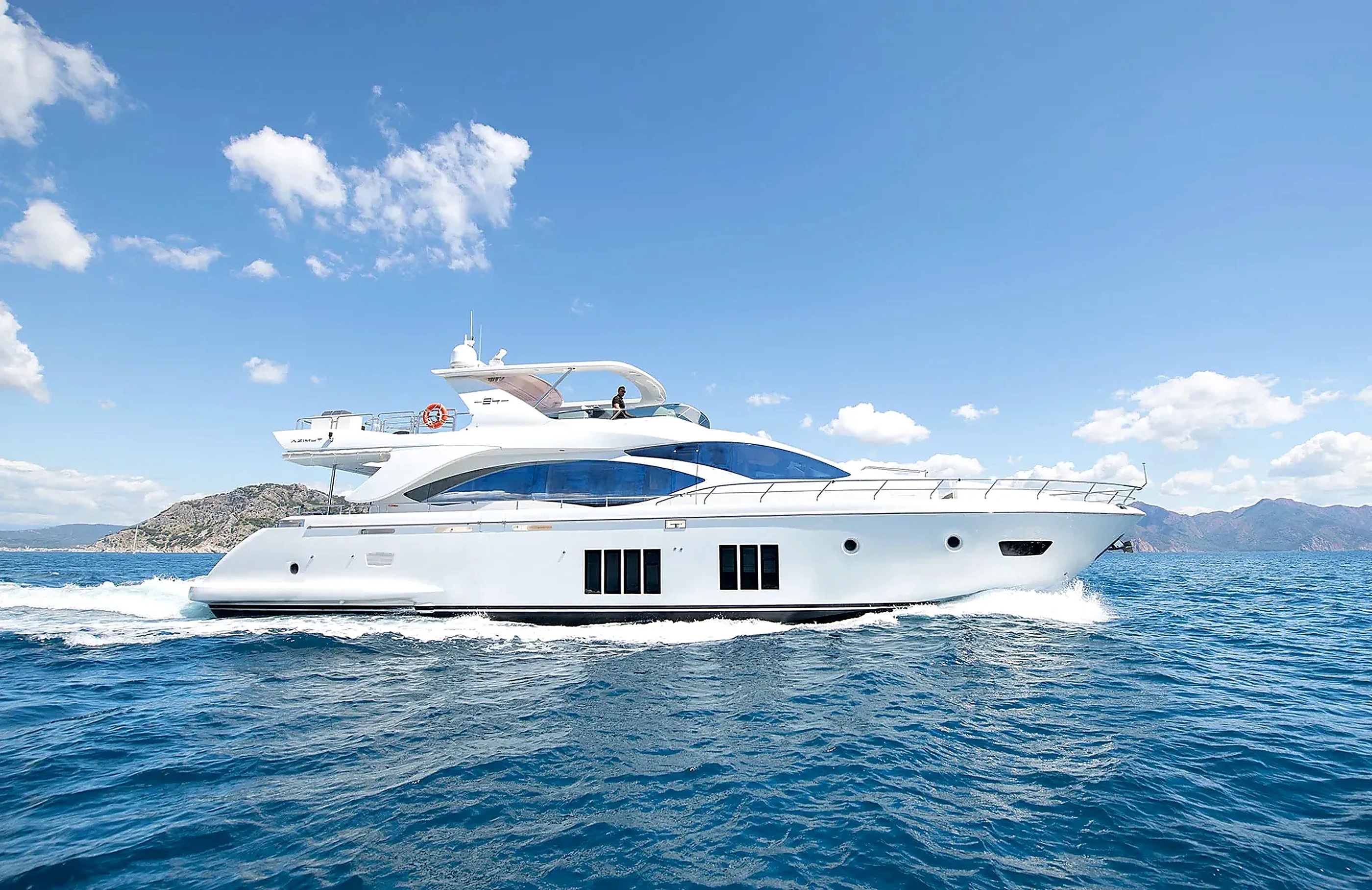 2015 Azimut 84 Fly