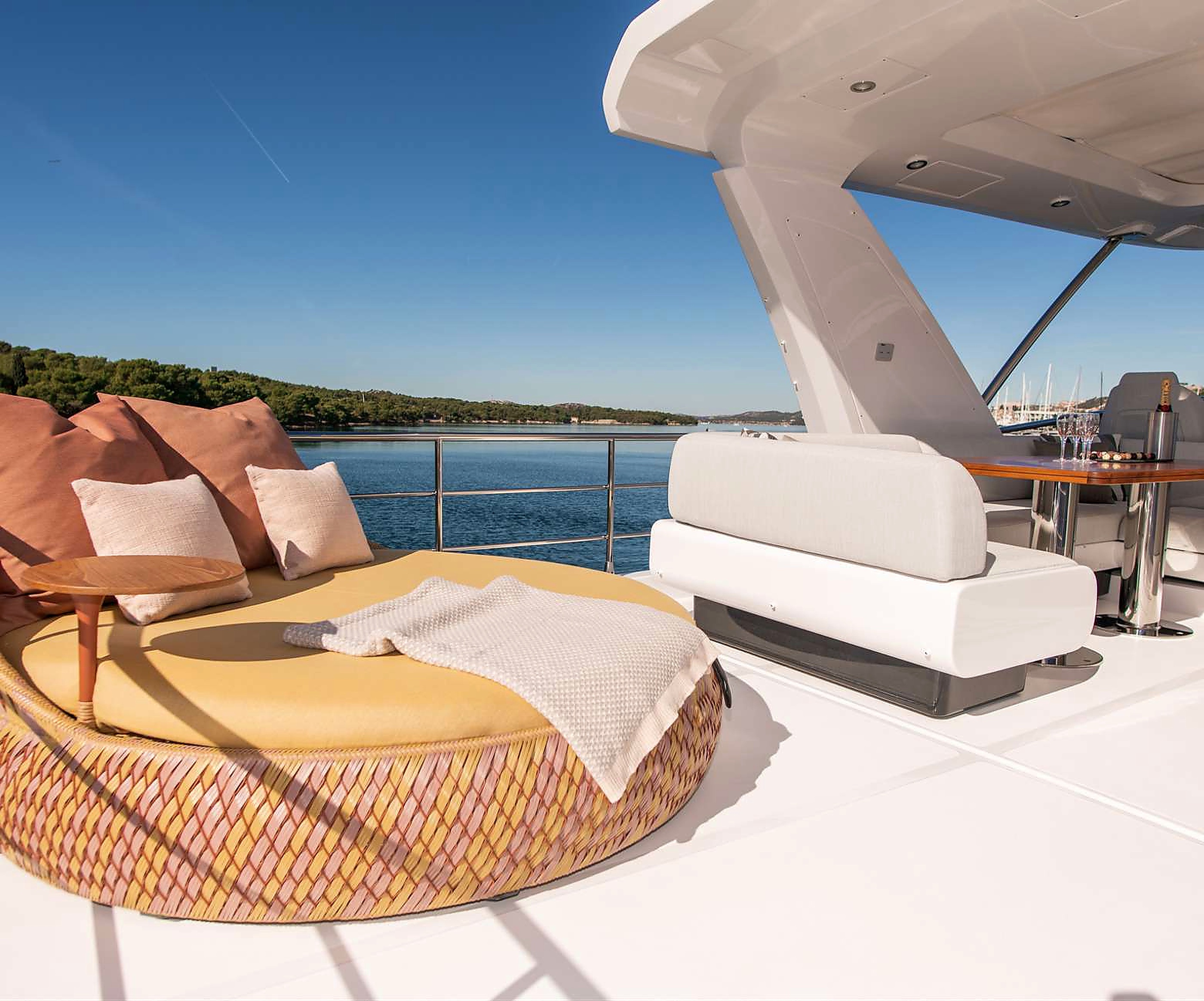 Azimut 60 FLY — 3