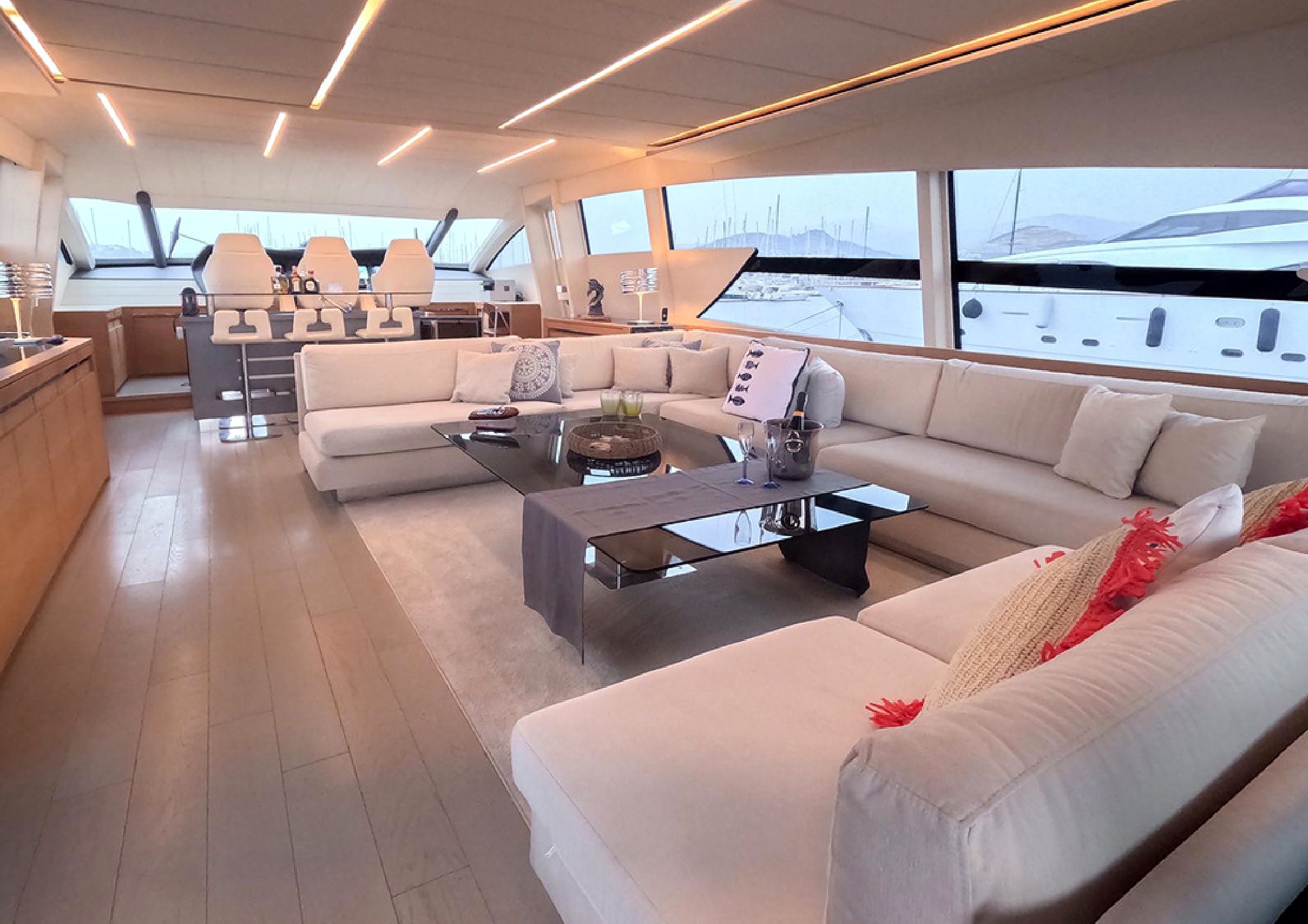 Azimut 72 FLY — 5
