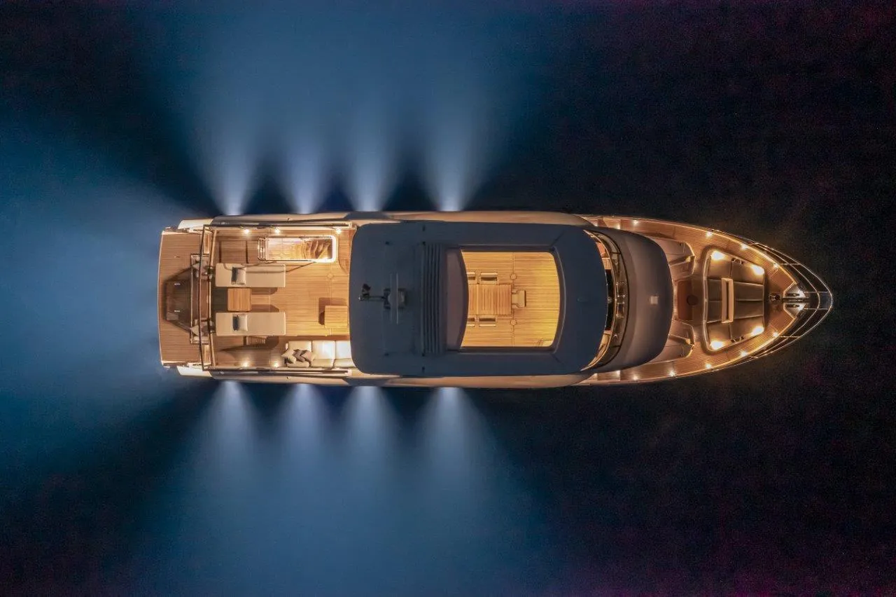Absolute Navetta 75 — 3